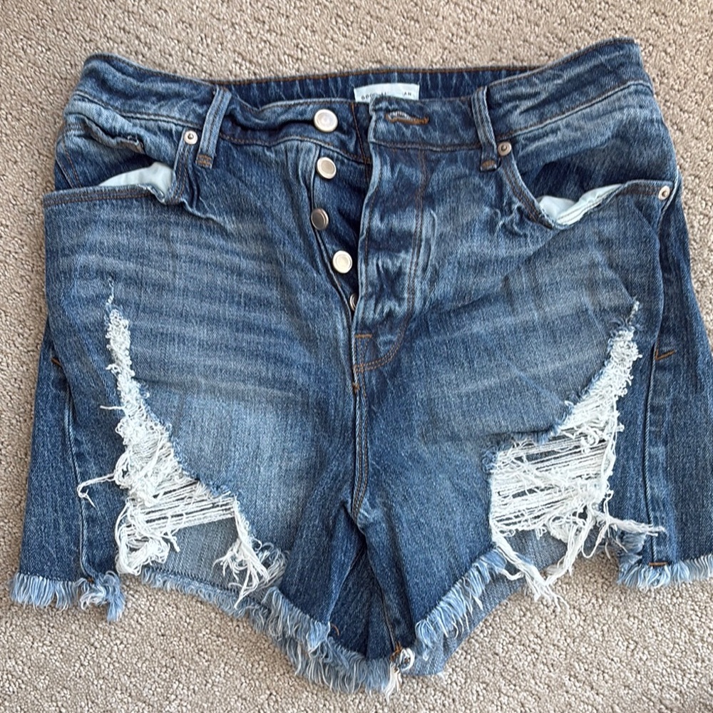 Good American Distressed Denim Shorts